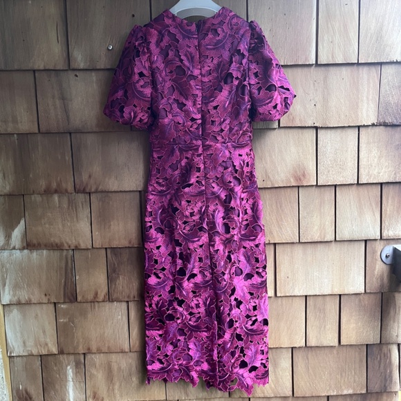 Adelyn Rae Eyelet Embroidered Puff Short Sleeve V-Neck Midi Cranberry Dress S - Picture 11 of 13